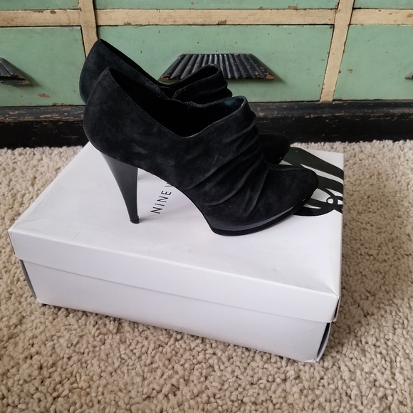 Nine West Wncandycanem Black Suede - Picture 6 of 7